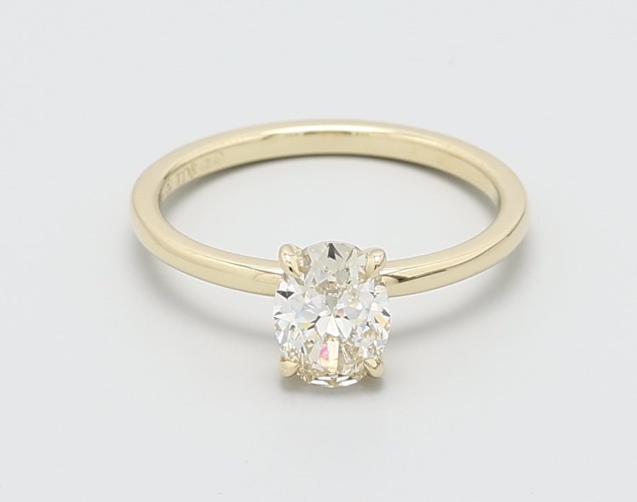 1.02ct Oval 14kt Yellow Gold Natural Diamond Engagement Ring