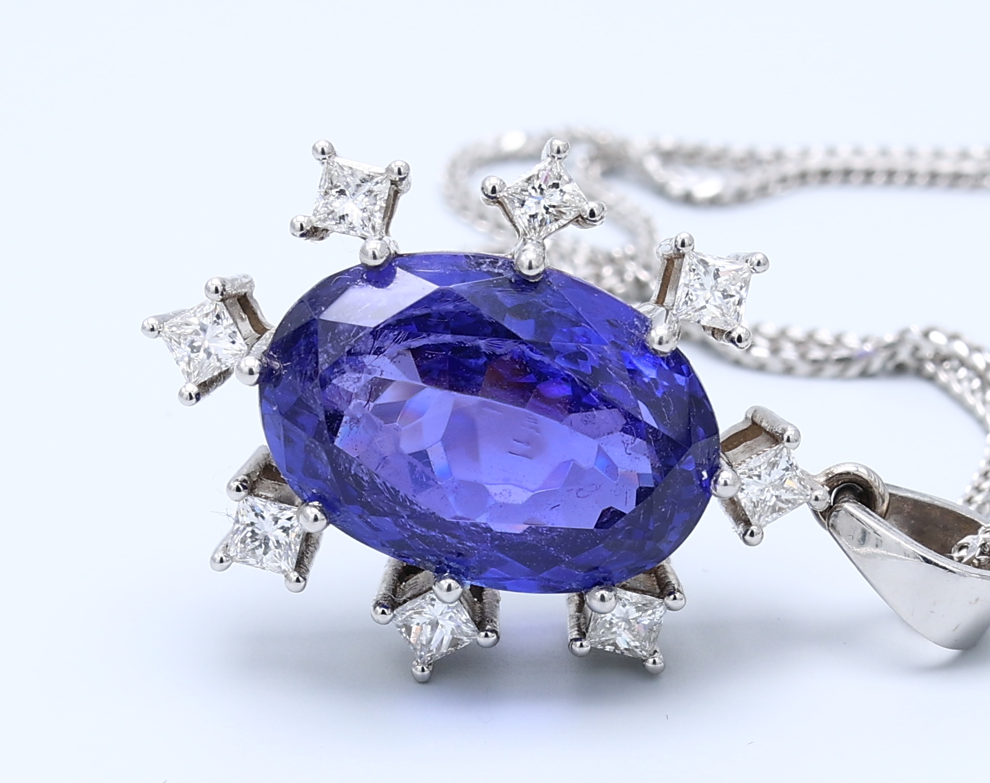 8.052ct blue VIOLET Vivid AAA+