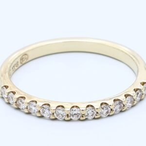 Yellow Gold Ladies Wedding Bands