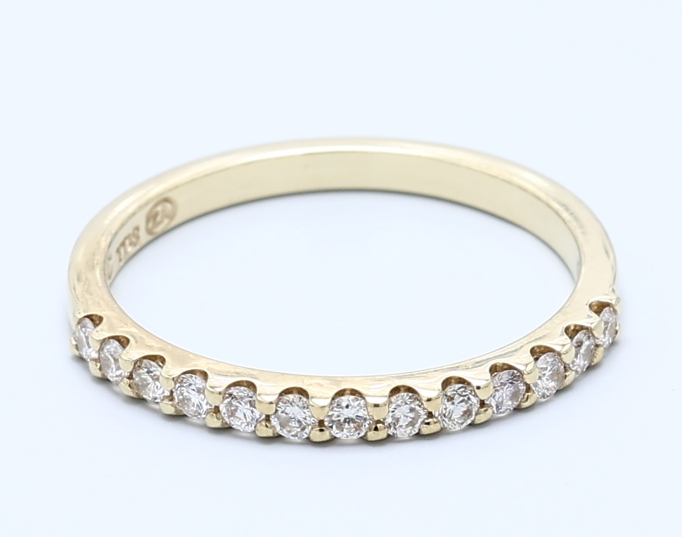 Yellow Gold Ladies Wedding Bands
