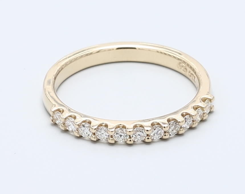 Yellow Gold Ladies Wedding Bands