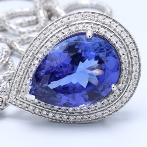 22.287ct Pear White Gold Natural Gemstone Pendants