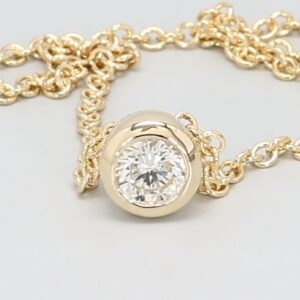 0.275ct Round Yellow Gold Diamond Pendants